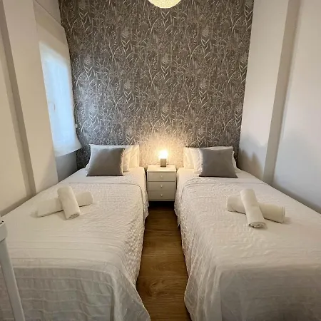 Cozy House - Beachfront, Stylish Deco Tarifa