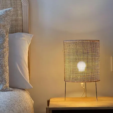 Apartment Cozy House - Beachfront, Stylish Deco *