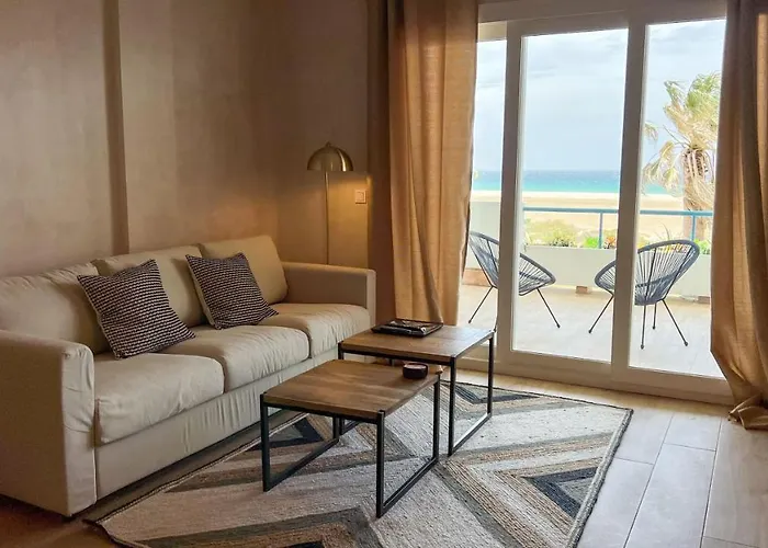 Cozy House - Beachfront, Stylish Deco Διαμέρισμα Ταρίφα